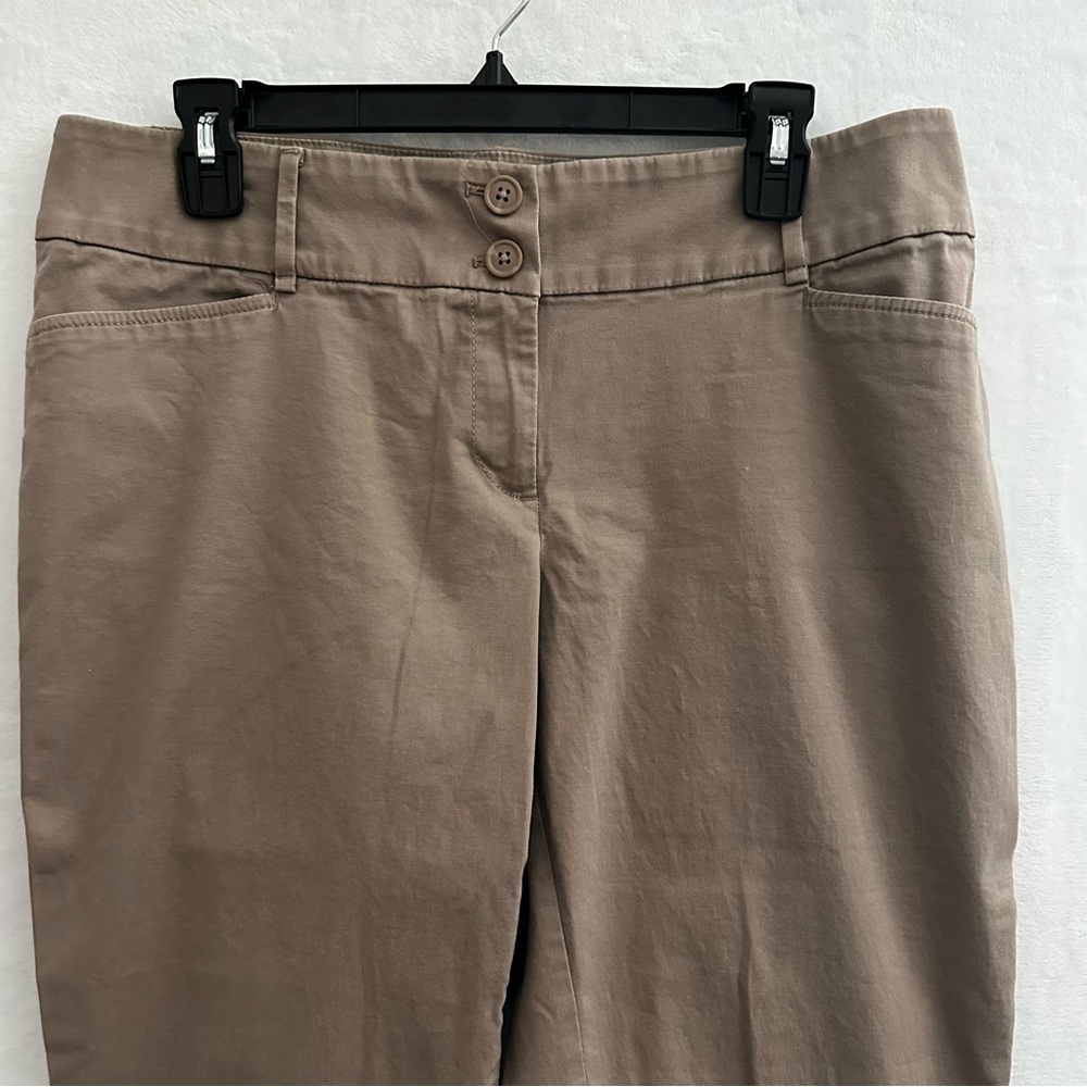 LOFT Outlet Curvy Crop Pants Women’s Sz 10 Brown Stretch Ankle Button Hem Career - Picture 3 of 12